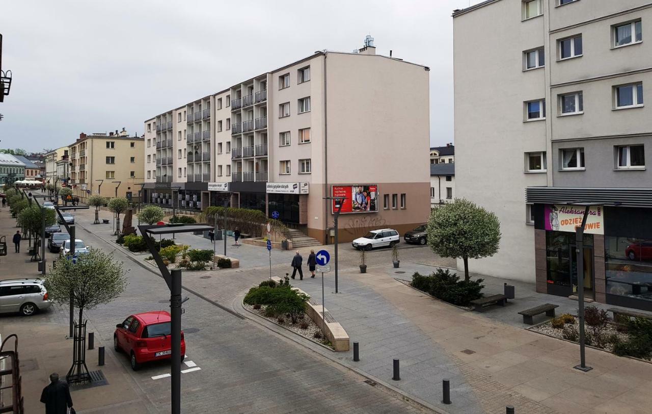Apartament "Cleopatra 5" Przy Rynku Z Parkingiem, Faktury Vat Lägenhet Kielce Exteriör bild